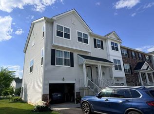 1921 Boulder Dr, Downingtown, PA 19335