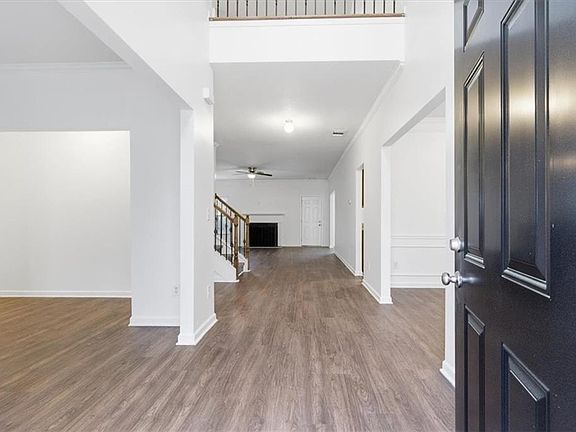 4th image of 1114 Corkscrew Way