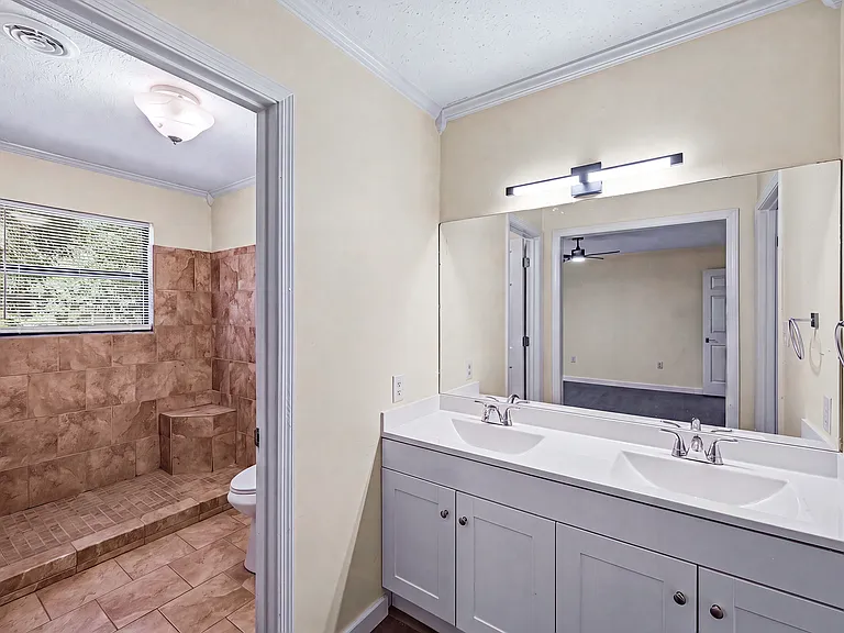 415 White Oak Cir — Photo 10