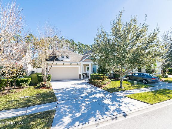 3rd image of 162 PARK LAKE Drive