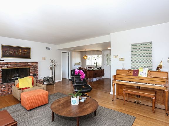 5th image of 5763 Del Cerro Blvd