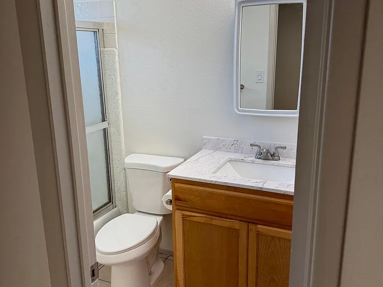 1214 W Manhatton Dr — Photo 12