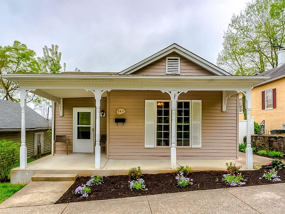 1st image of 743 Woodland Ave