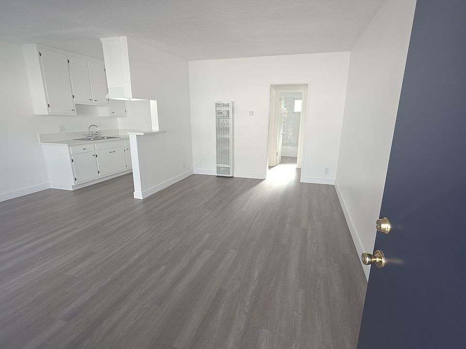 1st image of 12101 Pacific Ave #9
