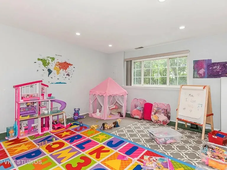 1812 Whirlaway Ct — Photo 16