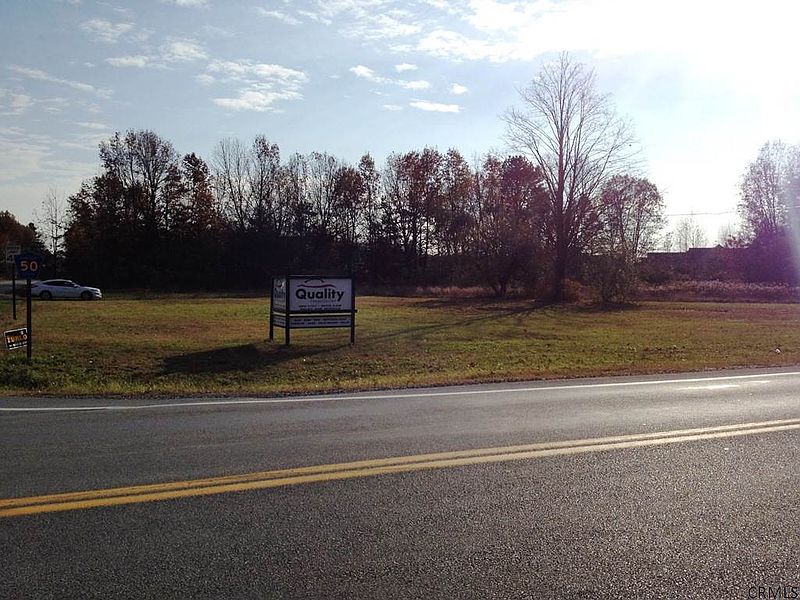 2nd image of 341 GREENFIELD Avenue