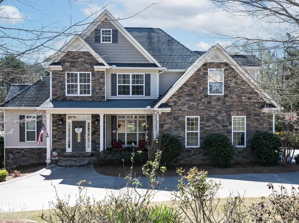 289 Northwoods Dr, Mount Airy, GA 30563