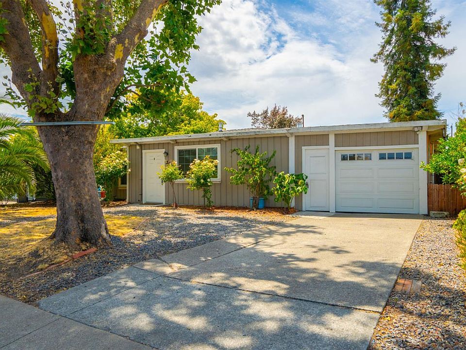 1st image of 304 S Mcdowell Boulevard