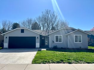 9171 W Stoneham Dr, Garden City, ID 83714