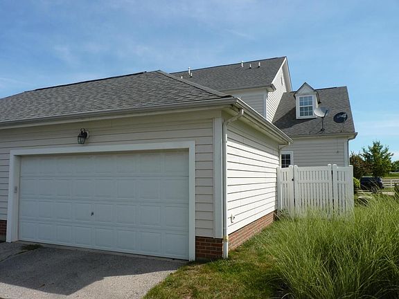 5th image of 8254 Griswold Dr