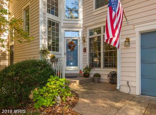 11404 Hollow Timber Ct, Reston, VA 20194