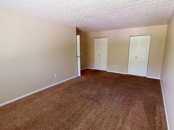 4th image of 5 Stenwick Dr Unit H