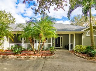 1037 Sandy Ln NE, Palm Bay, FL 32905