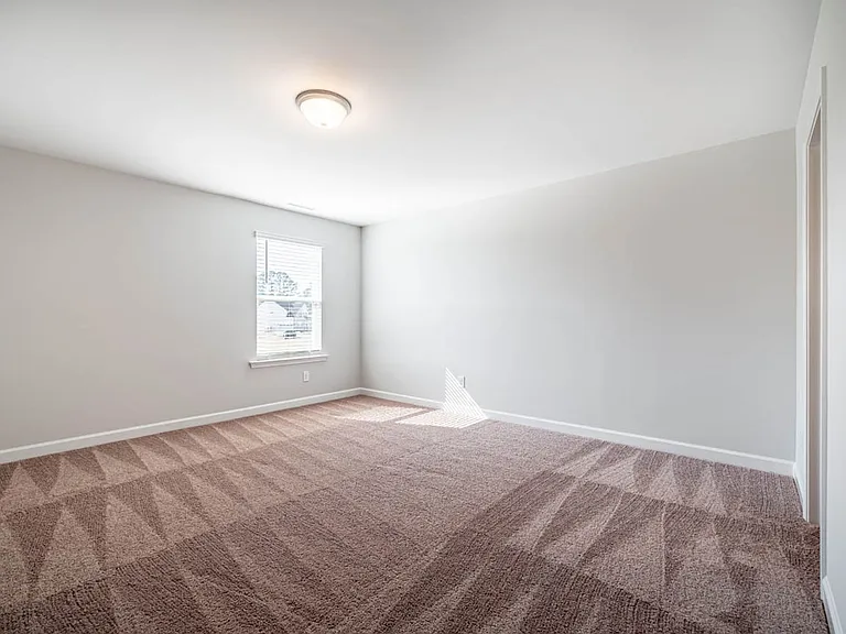 179 Castle Pond Way — Photo 53