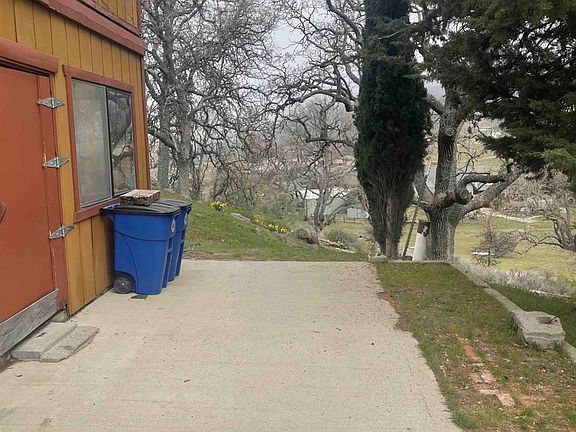 4th image of 26020 Oakflat Dr