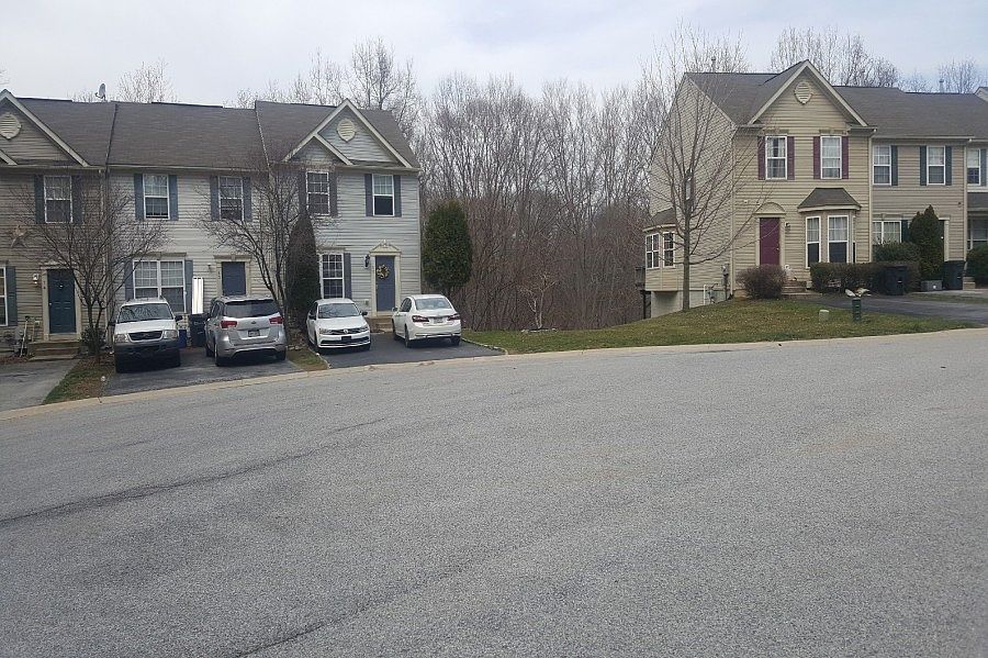 2nd image of 14 Branford Way