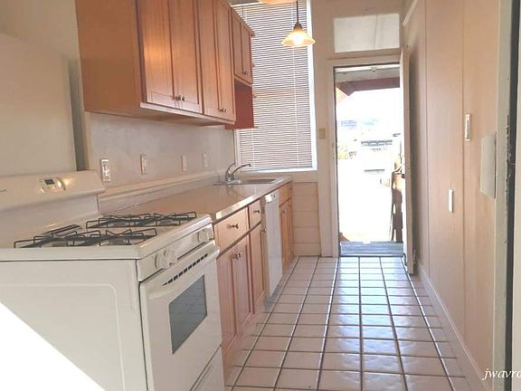 2nd image of 1934 Folsom St APT C