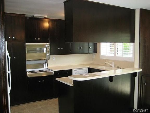 5th image of 3030 Merrill Dr APT 21