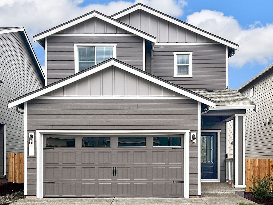 Enjoy flexible living in this 3-bedroom, 2-bathroom home