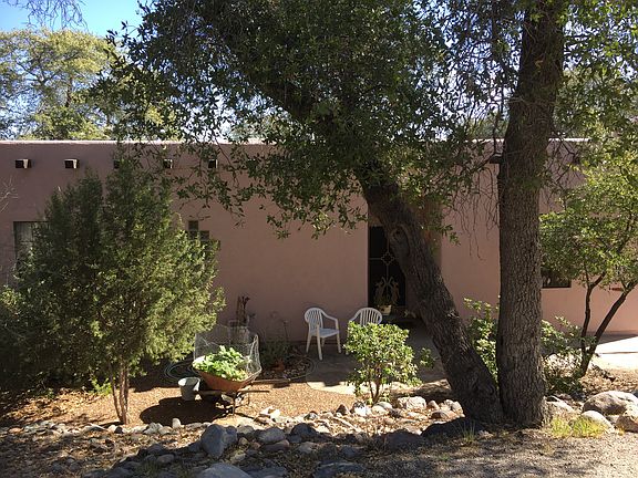 2nd image of 973 N Calle Futura