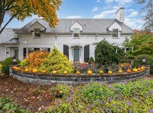 7371 Glen Eagle Dr, Bay City, MI