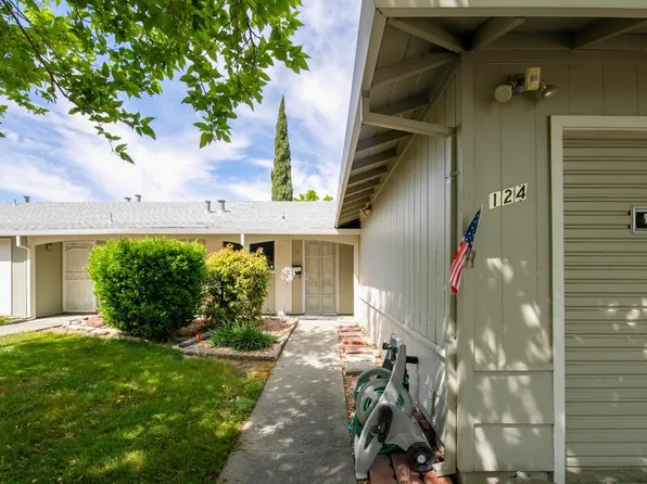 124 Monterey Drive, Vacaville, CA 95687