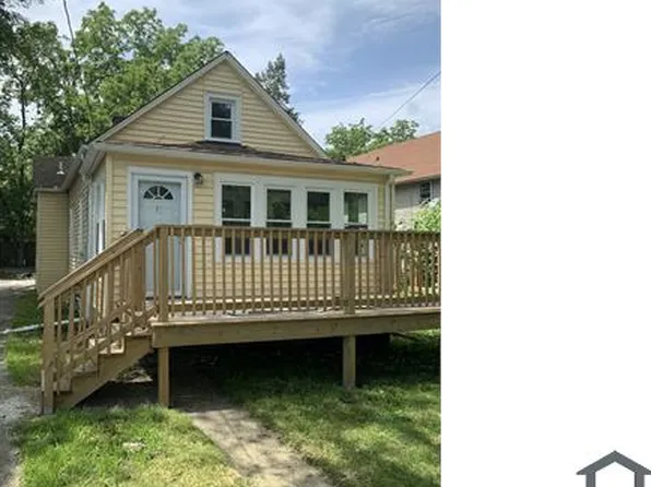 2510 Ash St, Chicago Heights, IL 60411