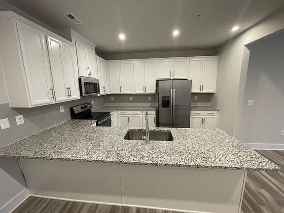 4th image of 2763 Lassen Dr Unit A