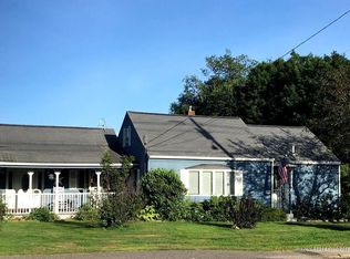 15 Elm St, North Berwick, ME 03906