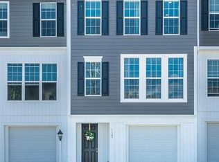 1129 Sray Ln, Bridgeville, PA 15017