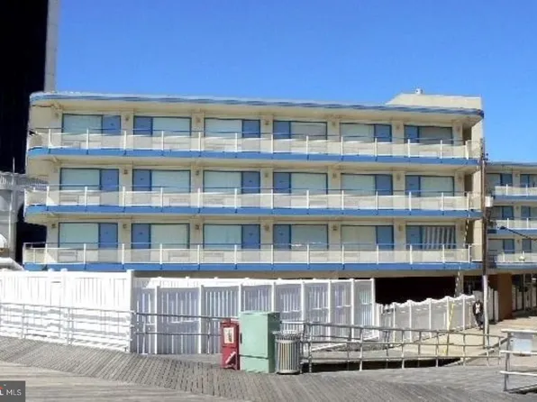 108 S Montpelier Ave, Atlantic City, NJ 08401