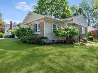 134 Metropolitan Rd, Providence, RI 02909