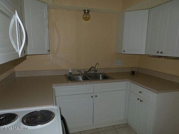 3rd image of 3873 Bell Tower Dr Unit 5