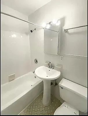 Rented by Metropolitan Property Group | media 6