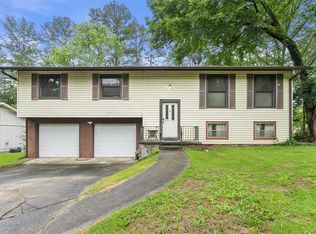 2501 Northbrook Rd, Snellville, GA 30039