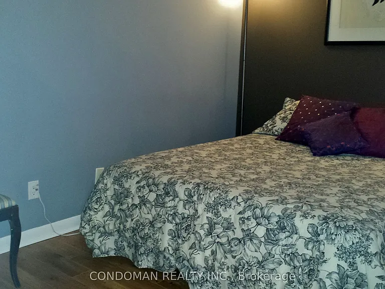 323 Richmond St E #308 — Photo 9