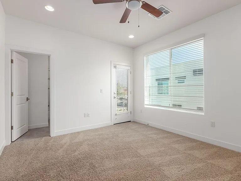 The Aeries Townhome Apartments — Photo 19