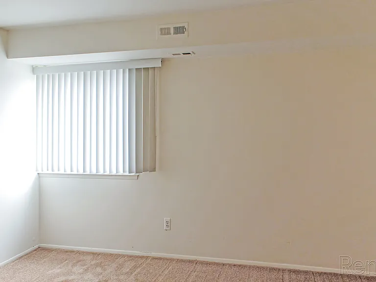 The Glens Apartments — Photo 7