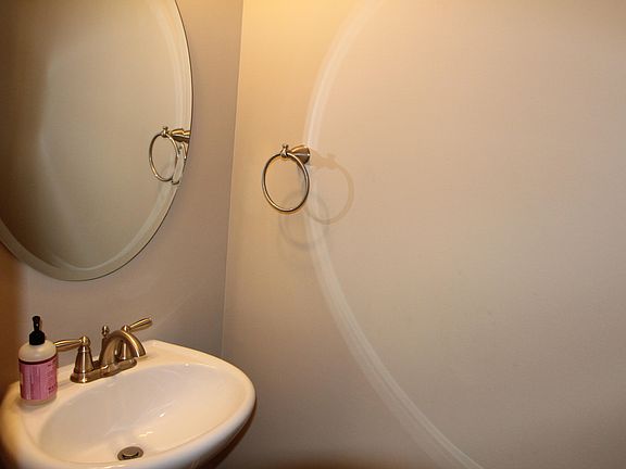 3rd image of 134 Basket Grass Ln