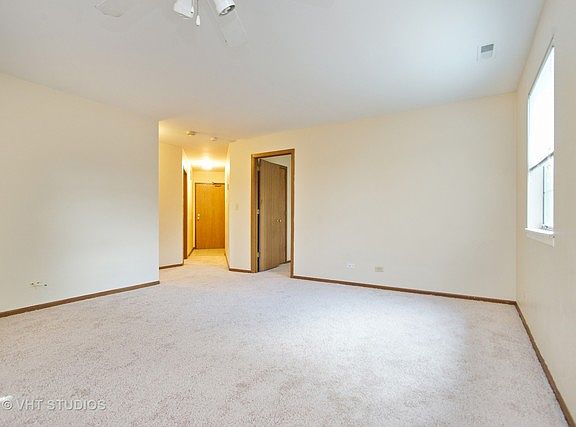 3rd image of 537 E Shagbark Ln #H