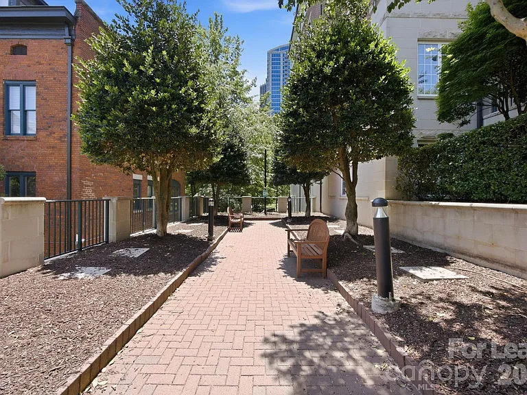 300 W 5th St #105 — Photo 41