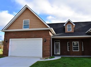 127 Genesis Ave, Crossville, TN 38571