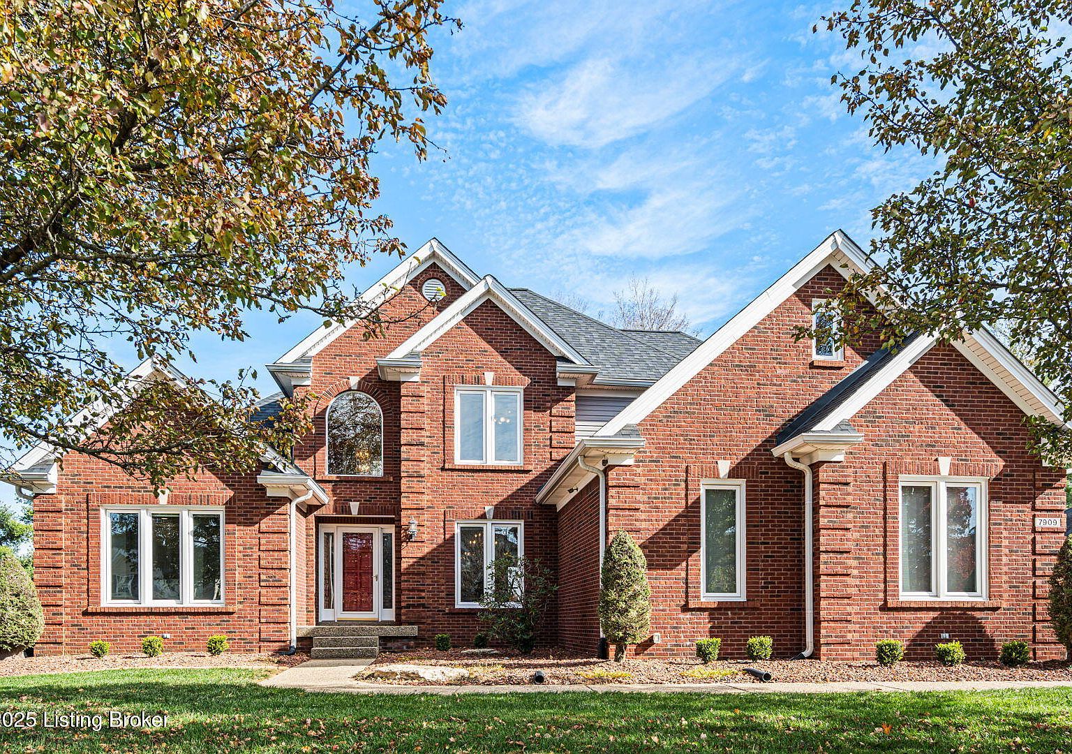 7909 Kendrick Crossing Ln, Louisville, KY 40291 | Zillow