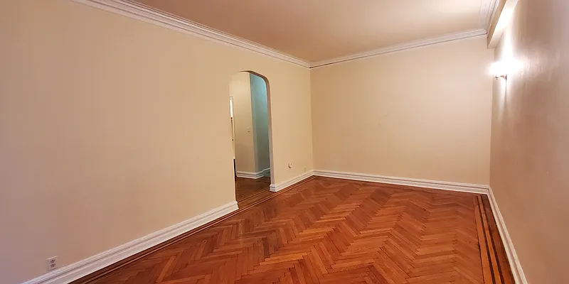 Rented by Premier One Realty LLC | media 7