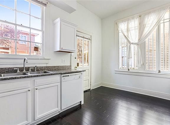 4th image of 3208 Palmyra St APT D