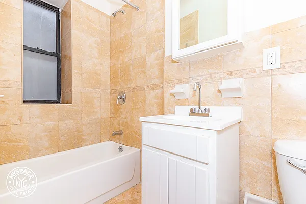 Rented by MySpaceNYC | media 11