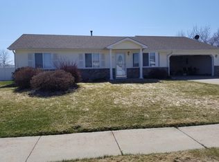 1612 E 6th St, Deer Park, WA 99006