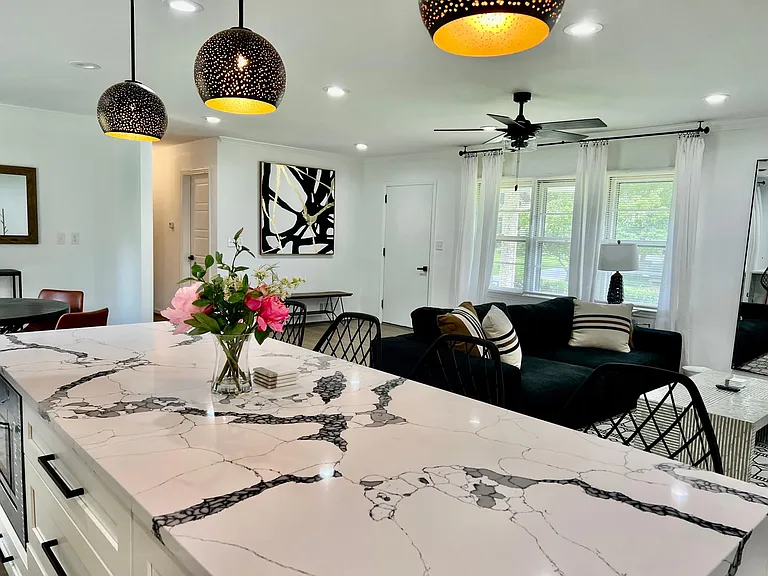 Lavista Ct — Photo 14