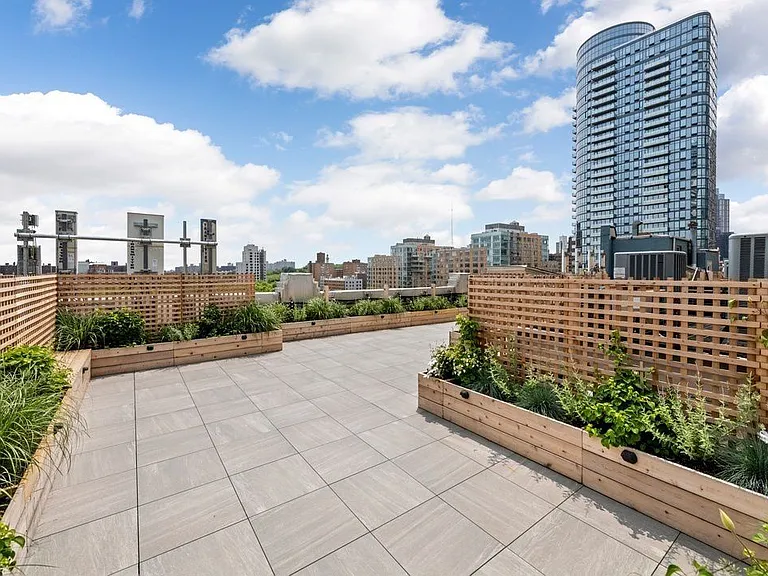 176 Johnson St #4G — Photo 7