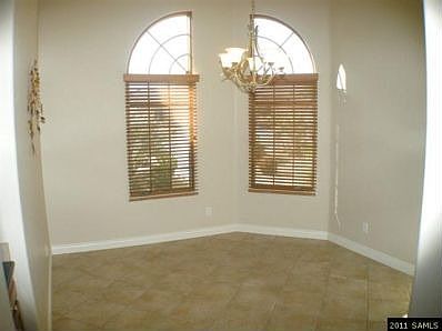 5th image of 2711 Glenview Dr